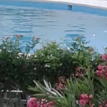Semesterbostad Casa Con Piscina Lido Fronte Mare *